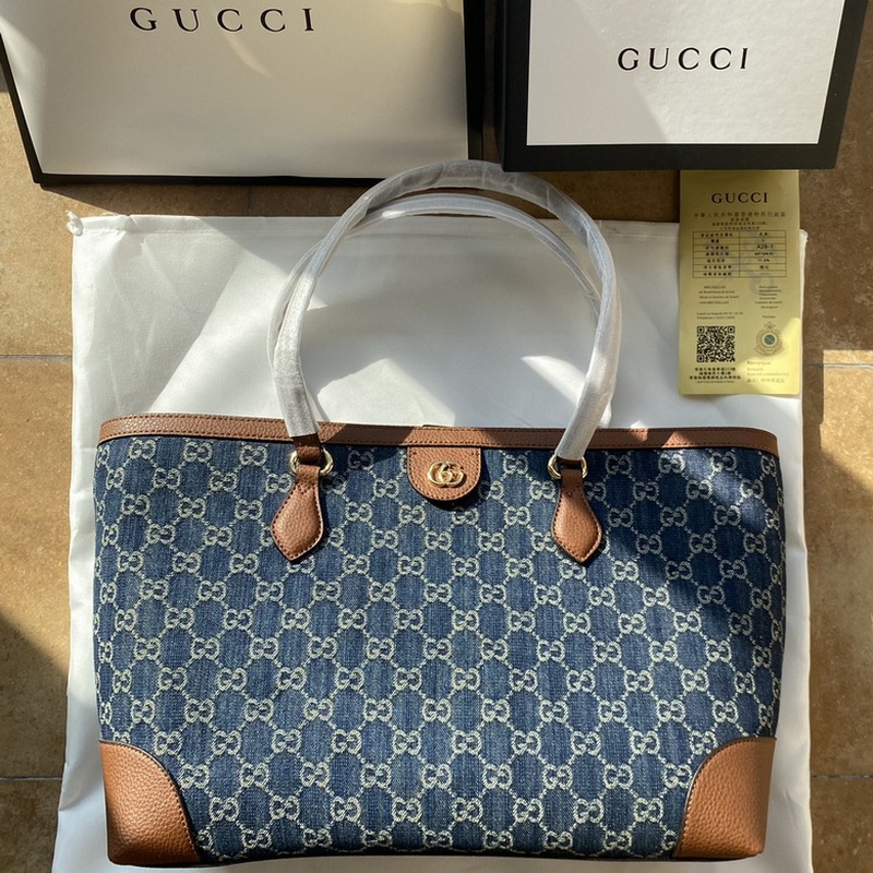 Gucci Handbags 966